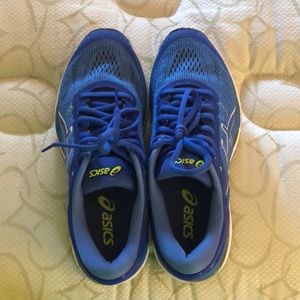 ASICS gel kayano 24 - worn twice